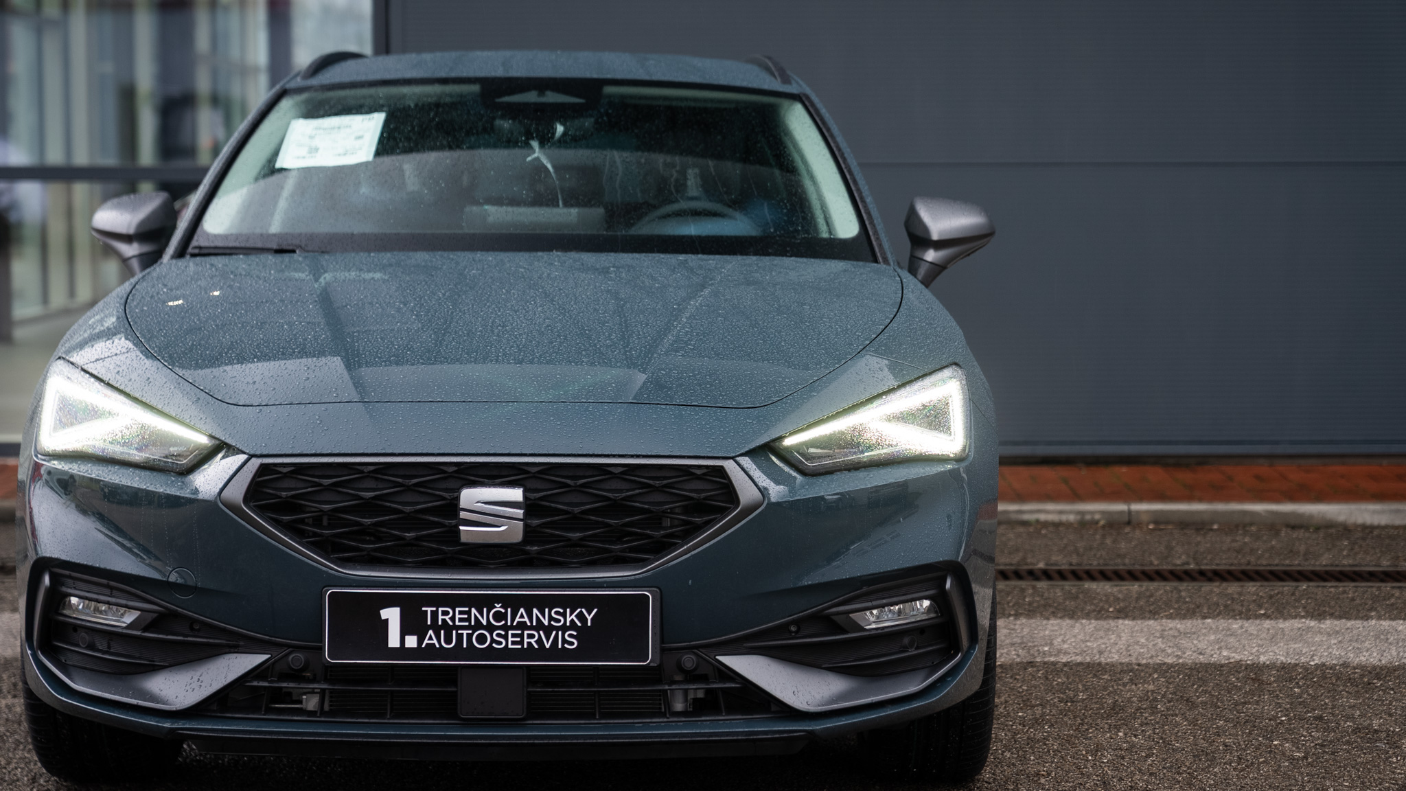 Obrázok Leon SP FR Max+ 1,5 eTSI 150 7DSG