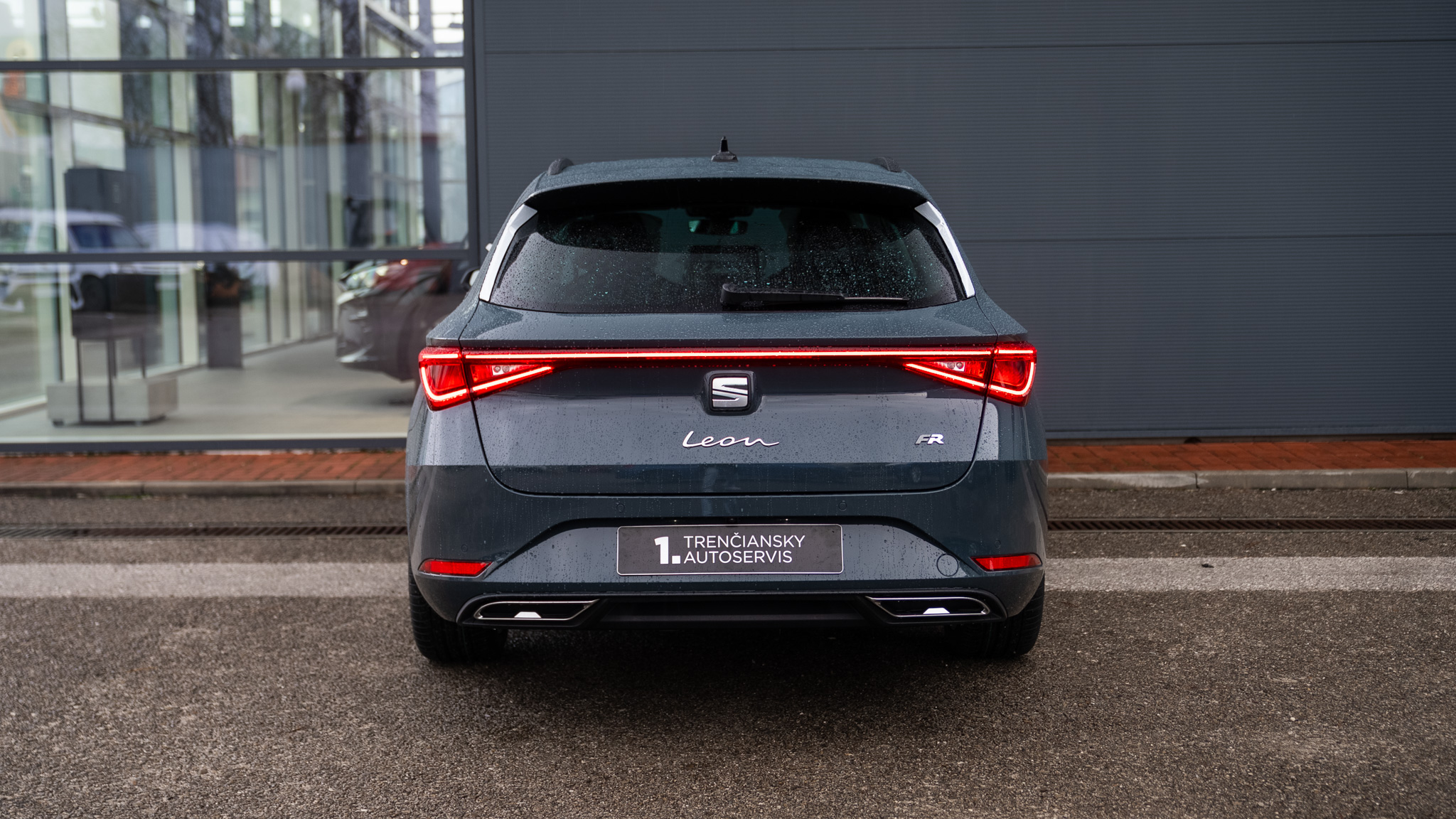 Obrázok Leon SP FR Max+ 1,5 eTSI 150 7DSG