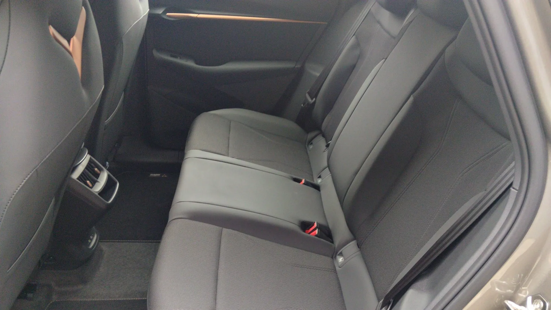 Obrázok CUPRA Tavascan 286/82 ADVANCE