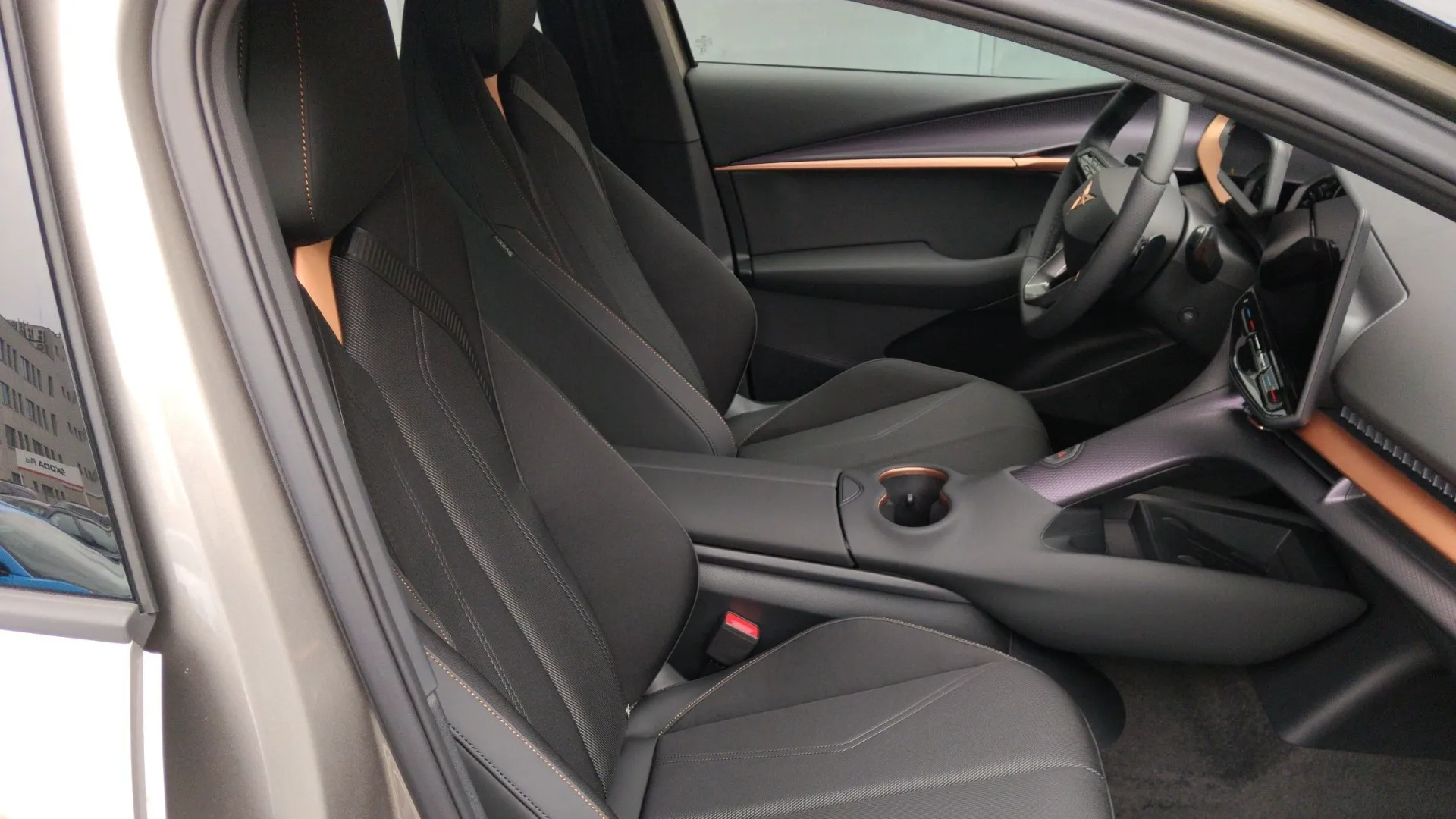 Obrázok CUPRA Tavascan 286/82 ADVANCE