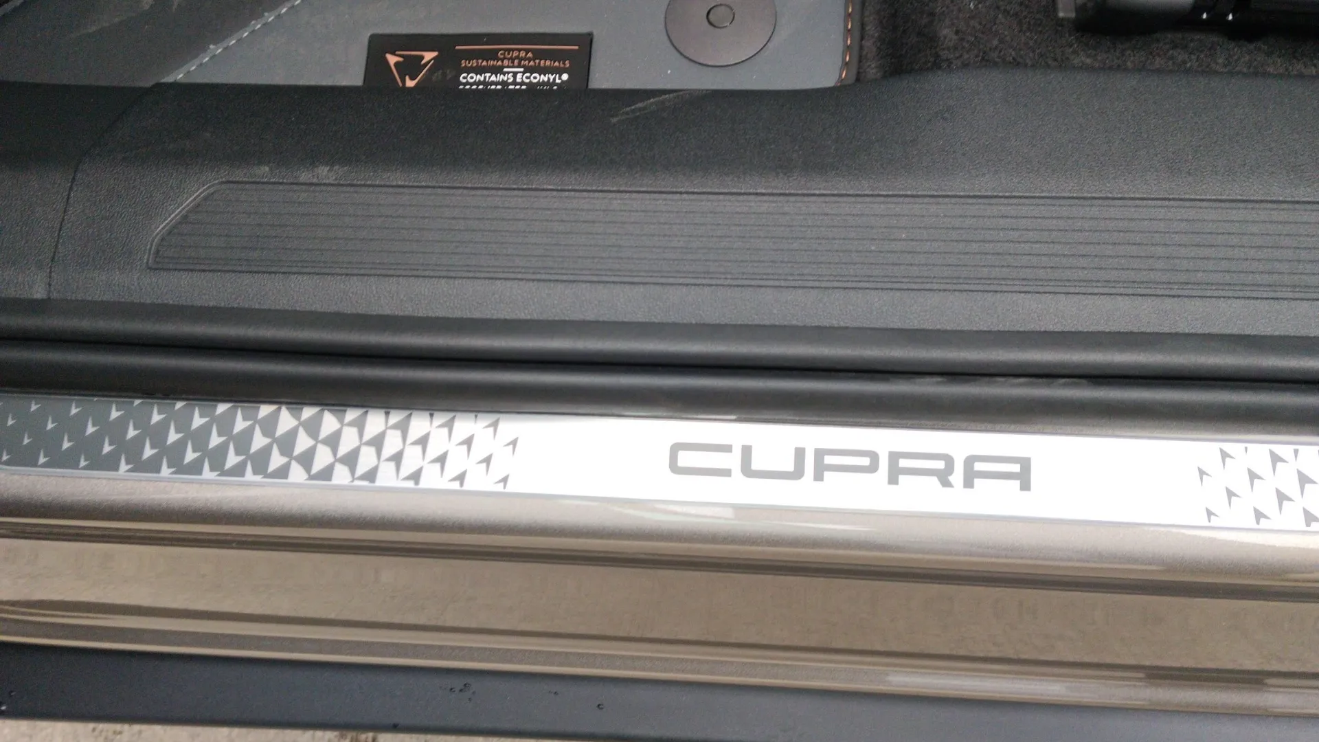 Obrázok CUPRA Tavascan 286/82 ADVANCE