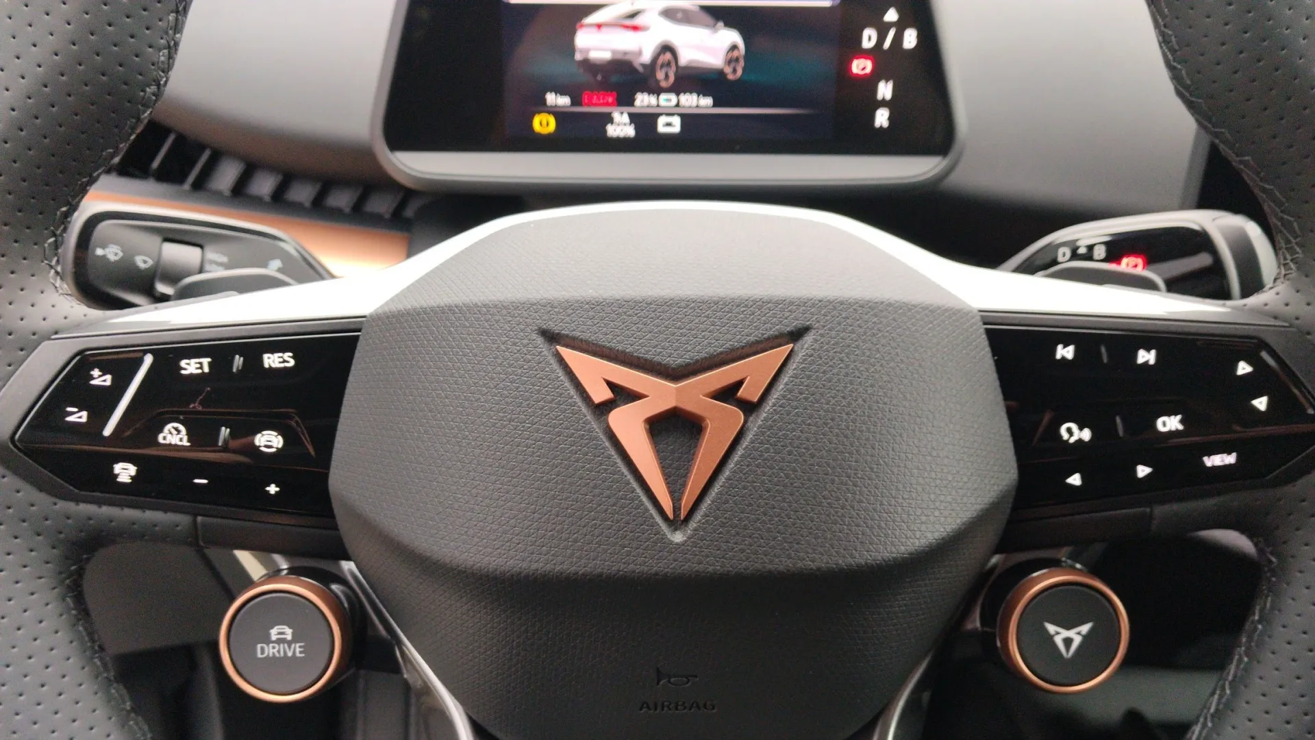 Obrázok CUPRA Tavascan 286/82 ADVANCE