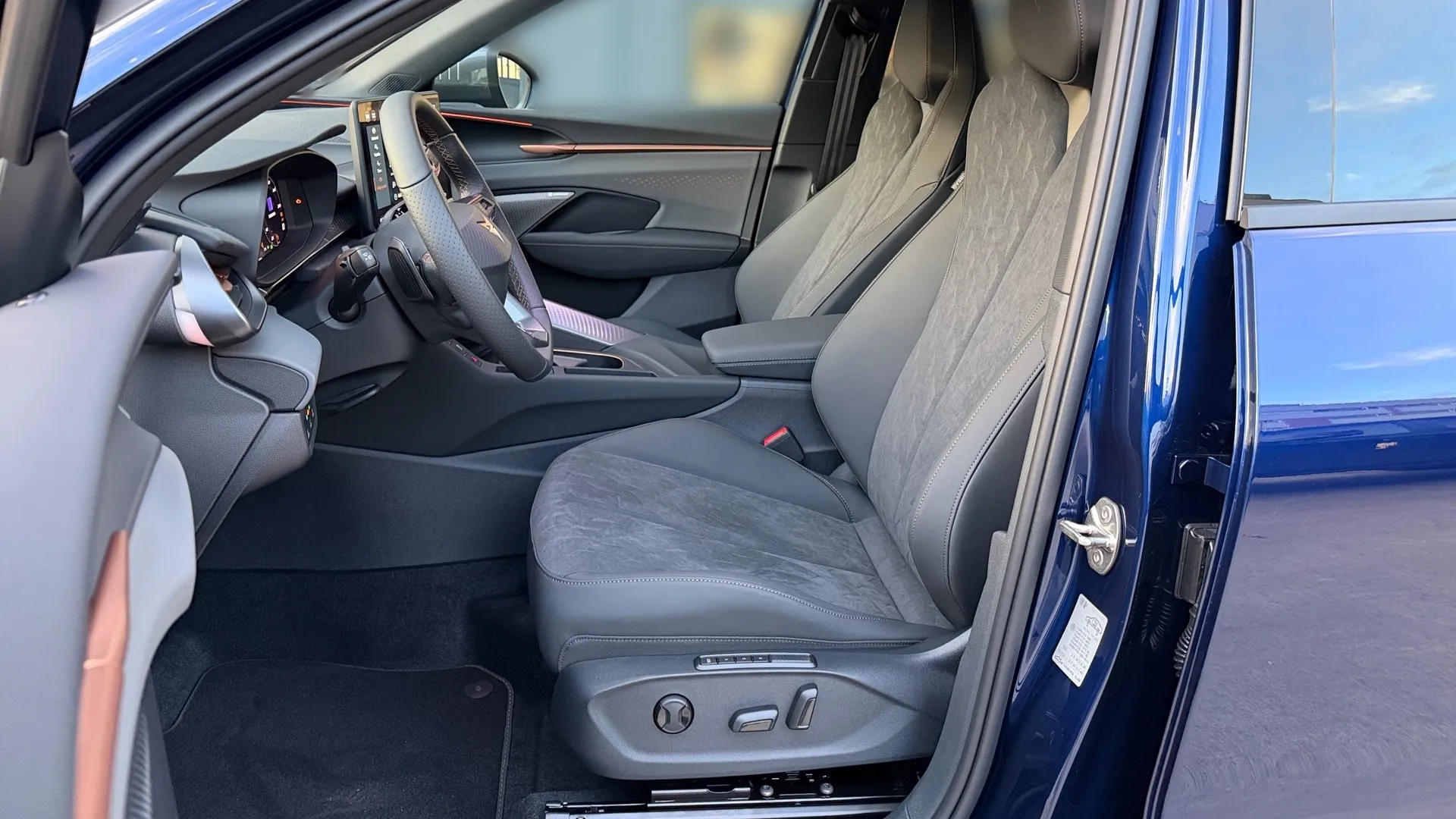 Obrázok CUPRA Terramar 2,0 TSI 204 4D 7DSG