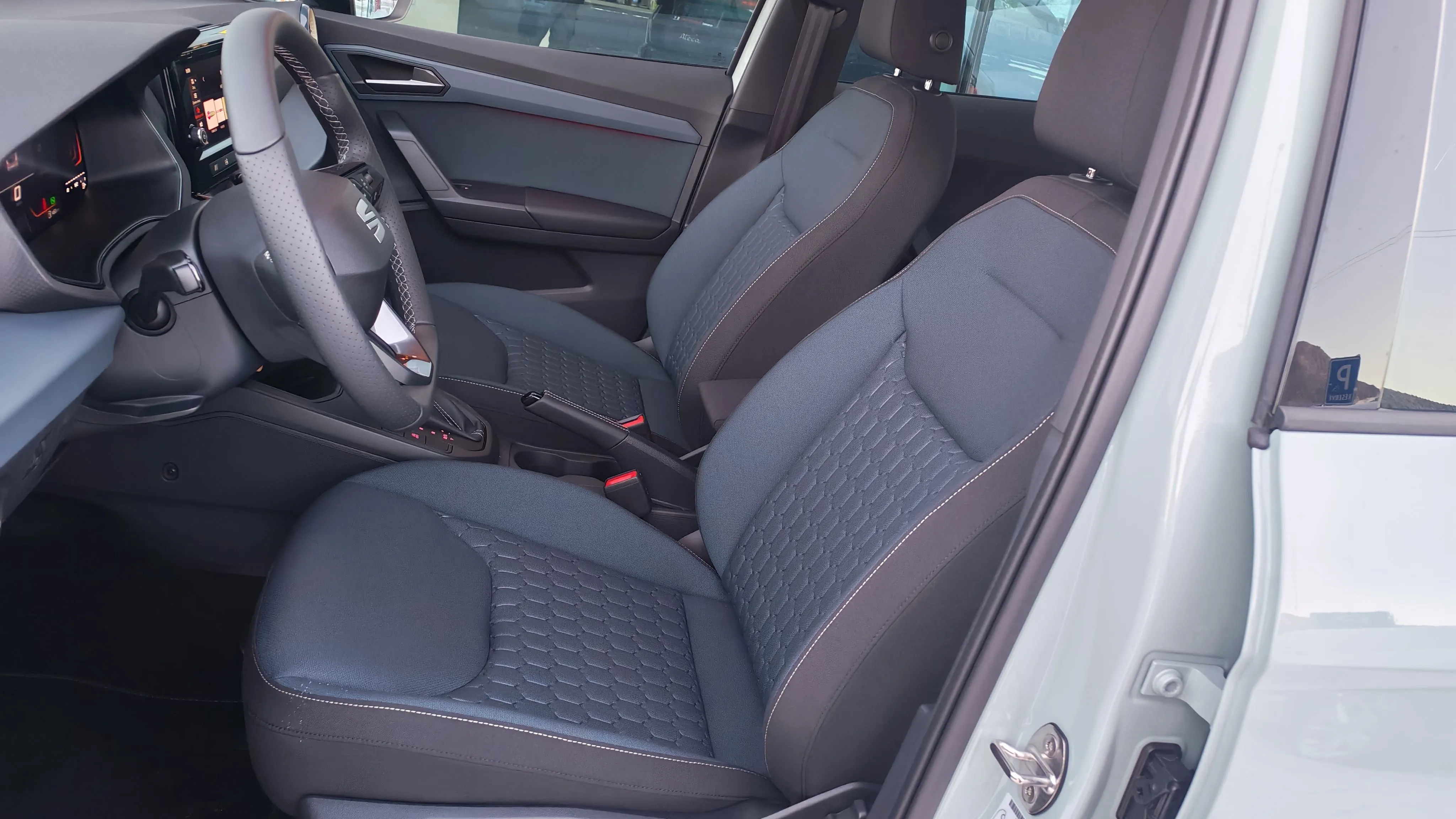 Obrázok Arona Style Family 1,0 TSI 115  7-DSG