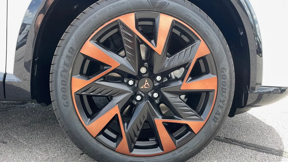 Obrázok CUPRA Formentor 1,5 eTSI 150 7DSG