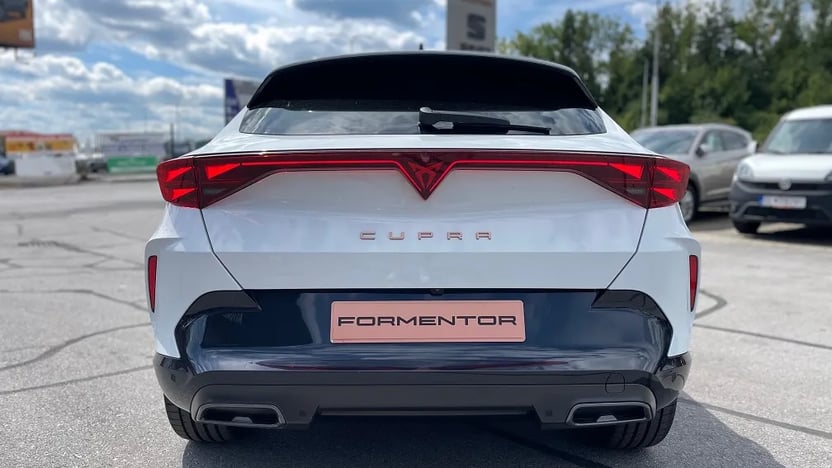 Obrázok CUPRA Formentor 1,5 eTSI 150 7DSG