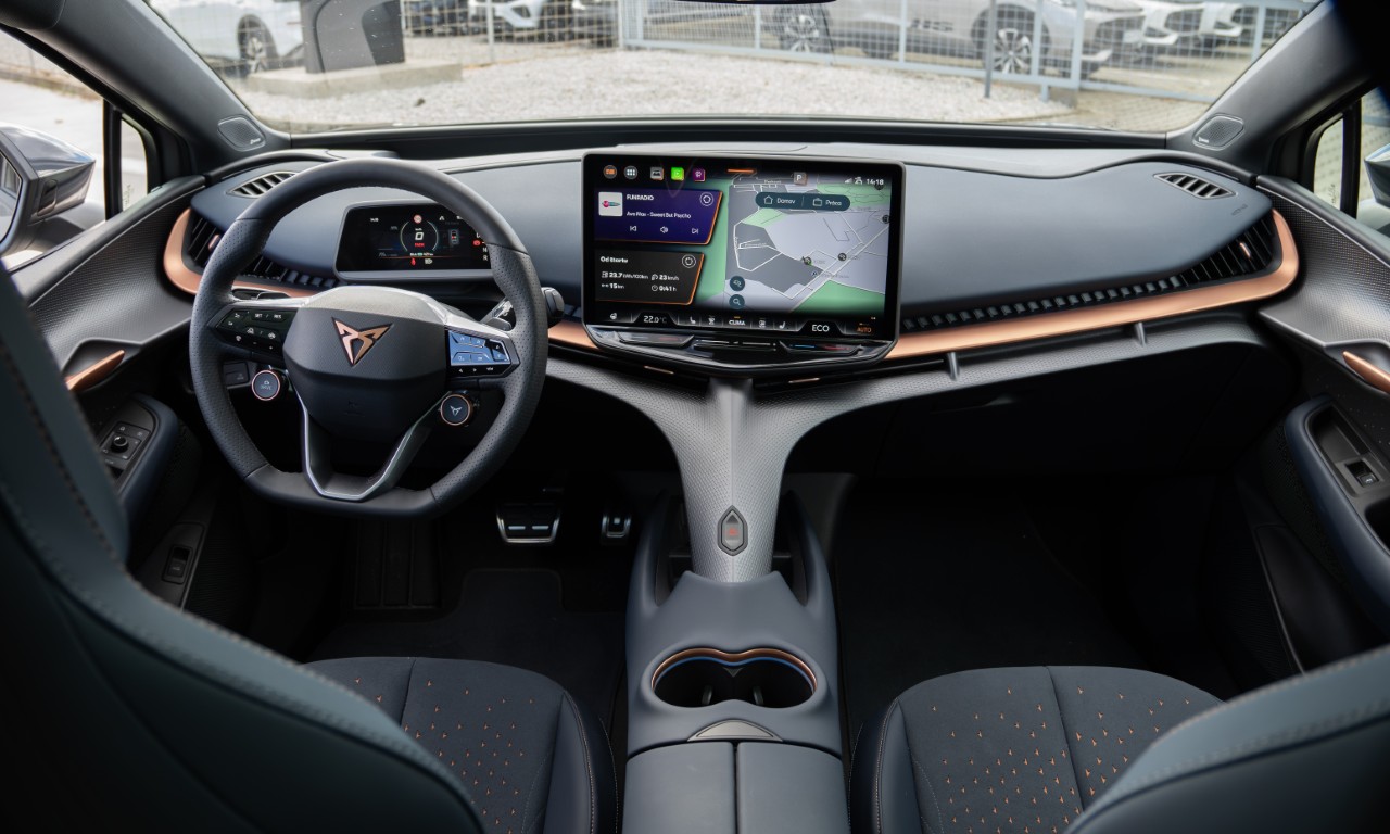 Obrázok CUPRA Tavascan 286/82 ADRENALINE