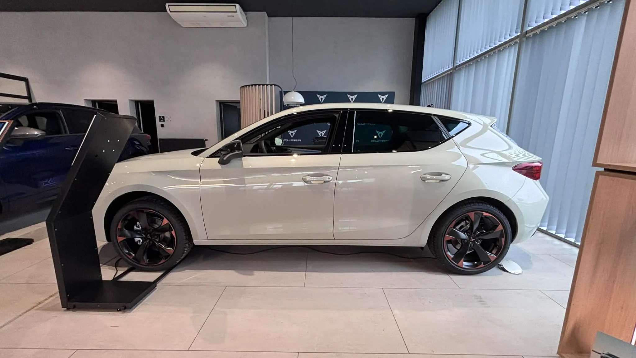 Obrázok CUPRA Leon 5D 1,5 eTSI 150 7DSG