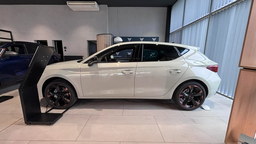 Obrázok CUPRA Leon 5D 1,5 eTSI 150 7DSG