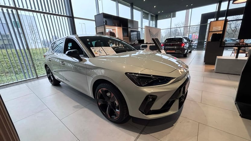 Obrázok CUPRA Leon 5D 1,5 eTSI 150 7DSG