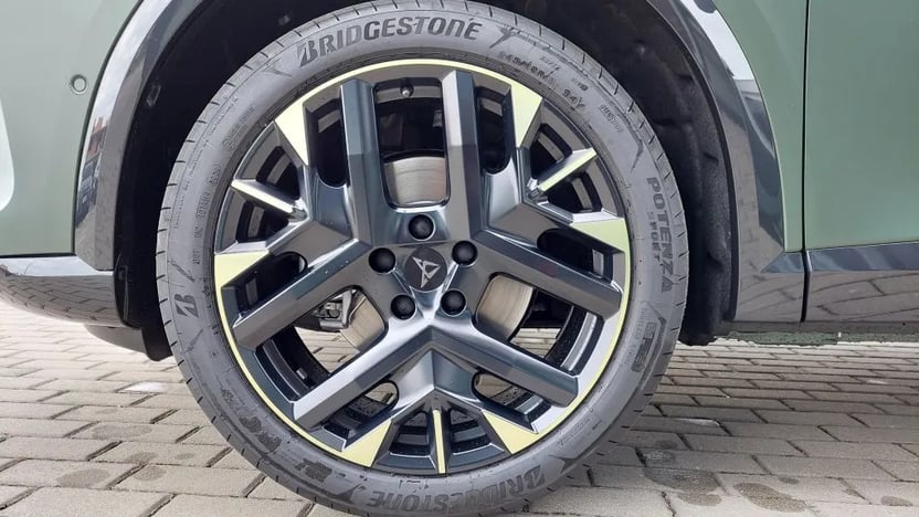 Obrázok CUPRA Formentor 1,5 eTSI 150 7DSG