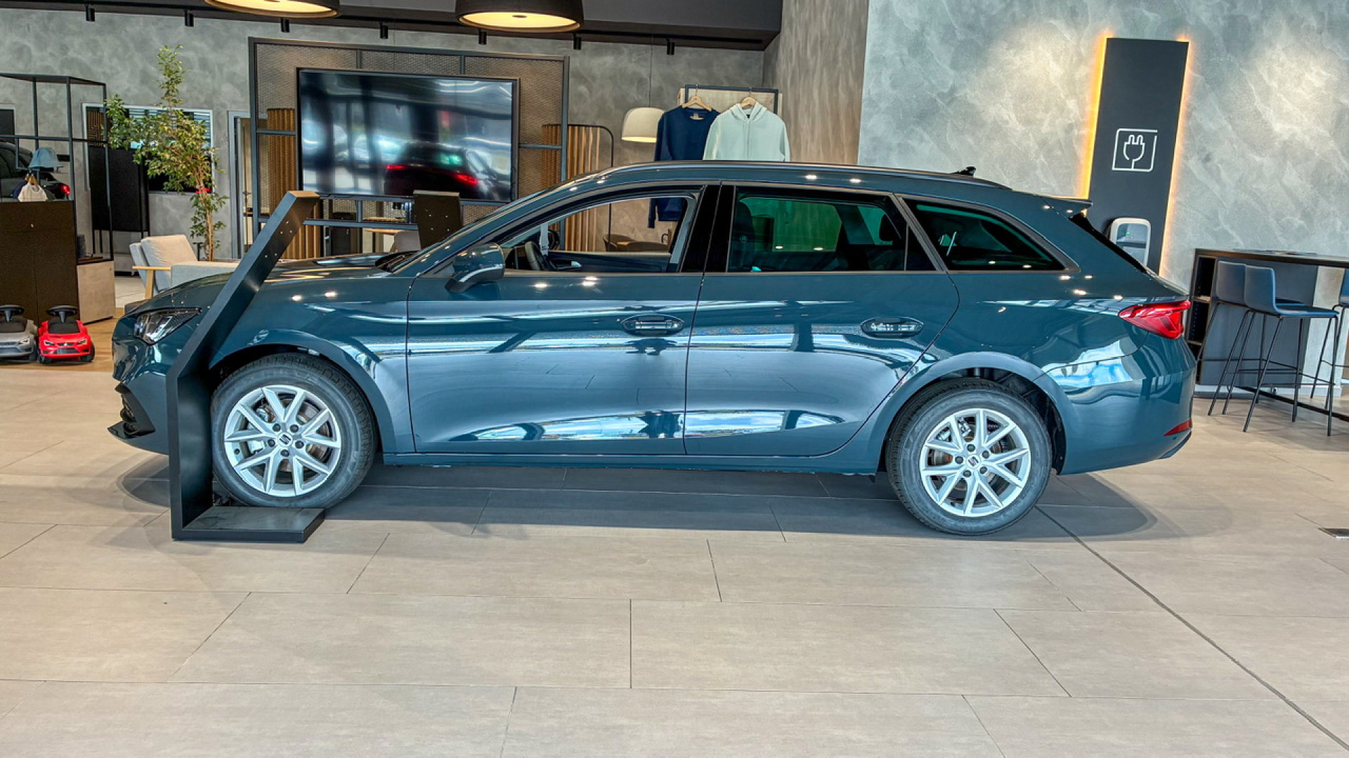 Obrázok Leon SP Style Family 1,5 eTSI 115 7DSG