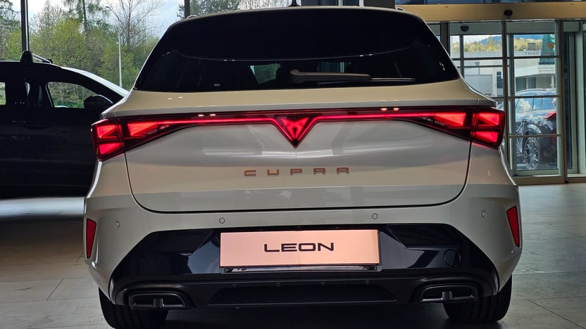 Obrázok CUPRA Leon SP 1,5 eTSI 150 7DSG