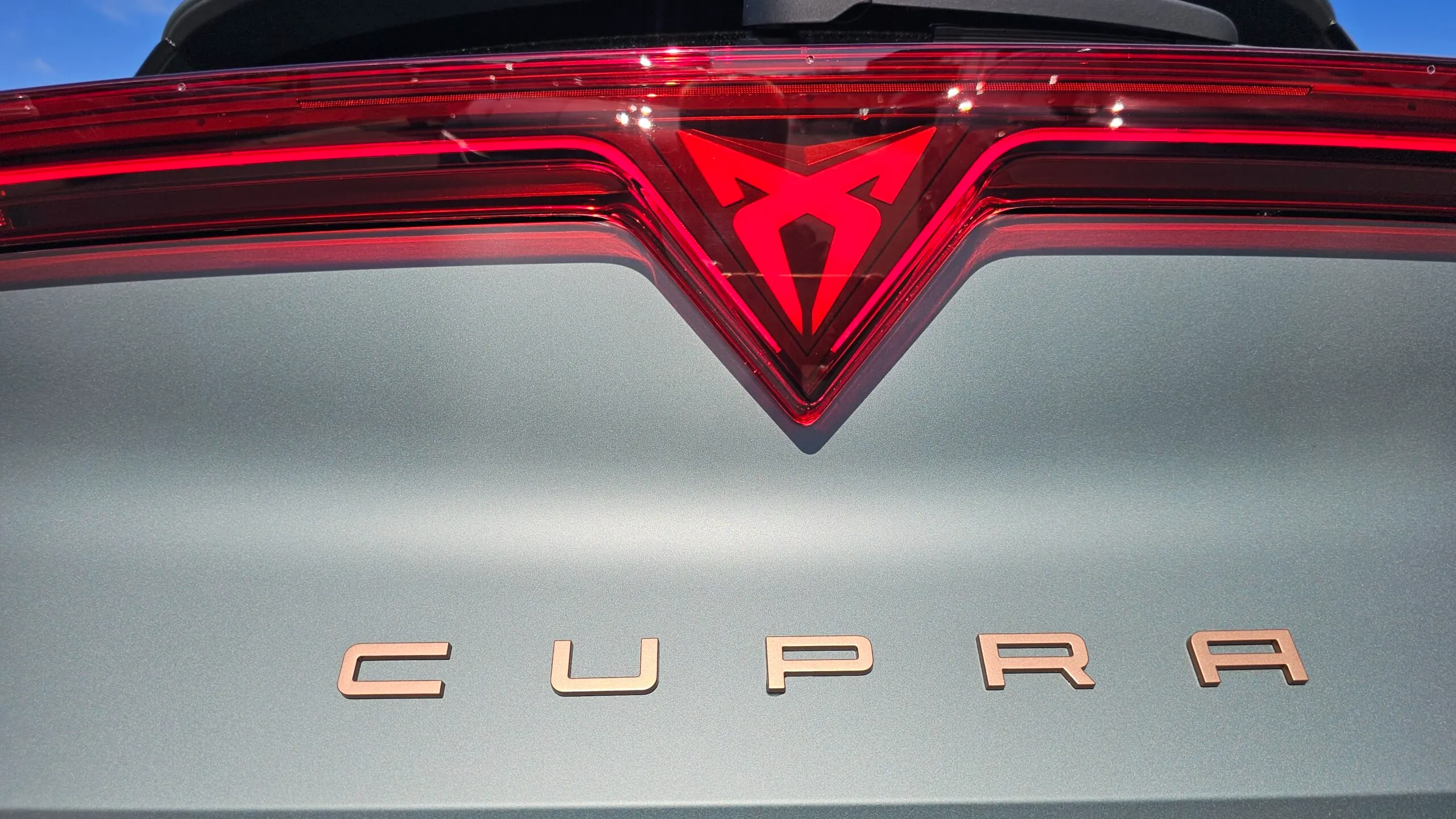 Obrázok CUPRA Formentor 1,5 eTSI 150 7DSG