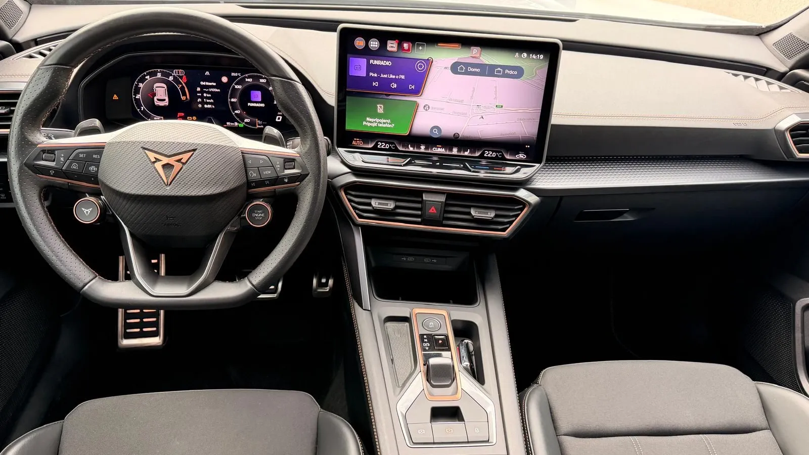 Obrázok CUPRA Formentor 1,5 eTSI 150 7DSG
