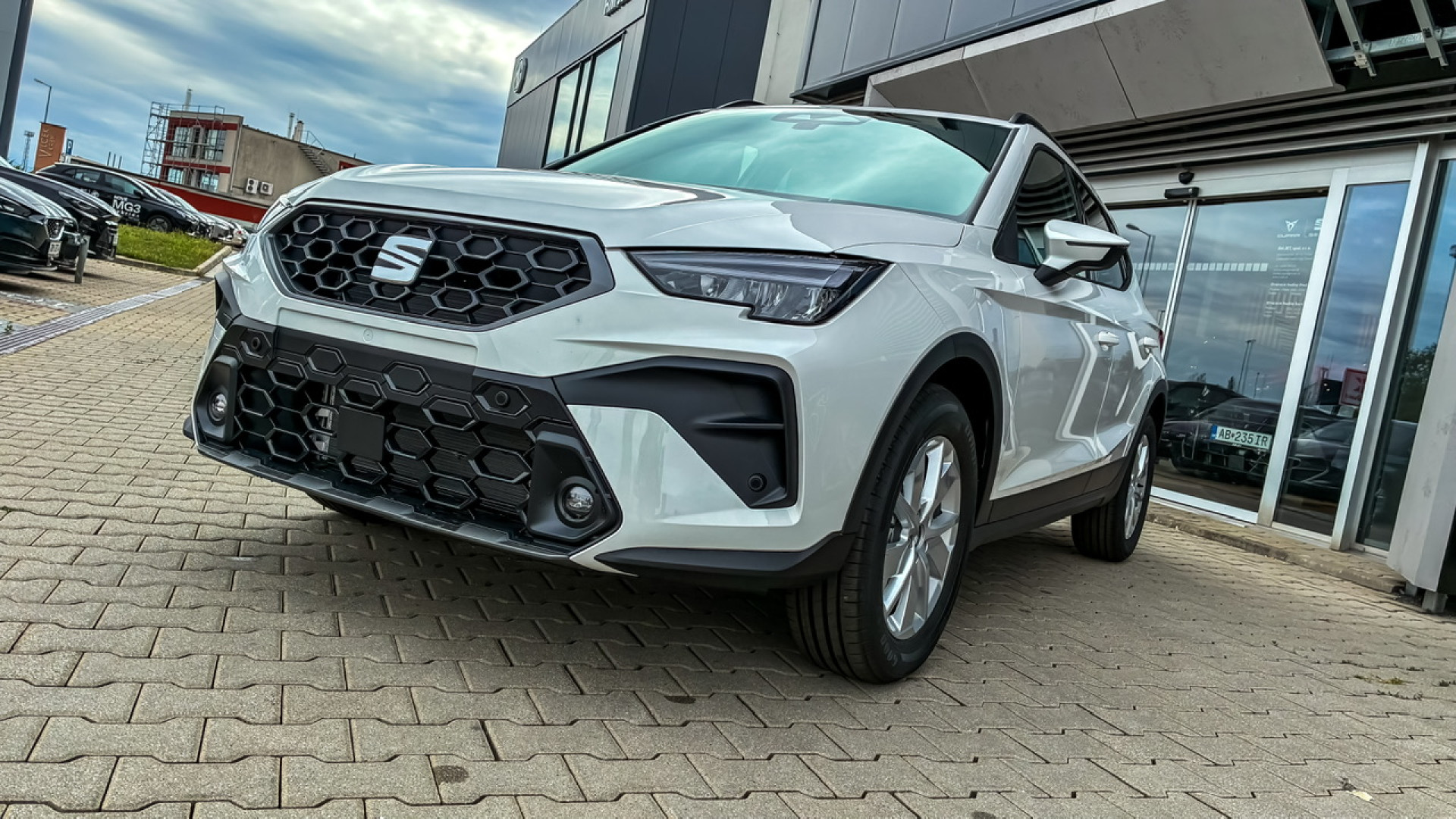 Obrázok Arona FR Max 1,0 TSI 115  7-DSG