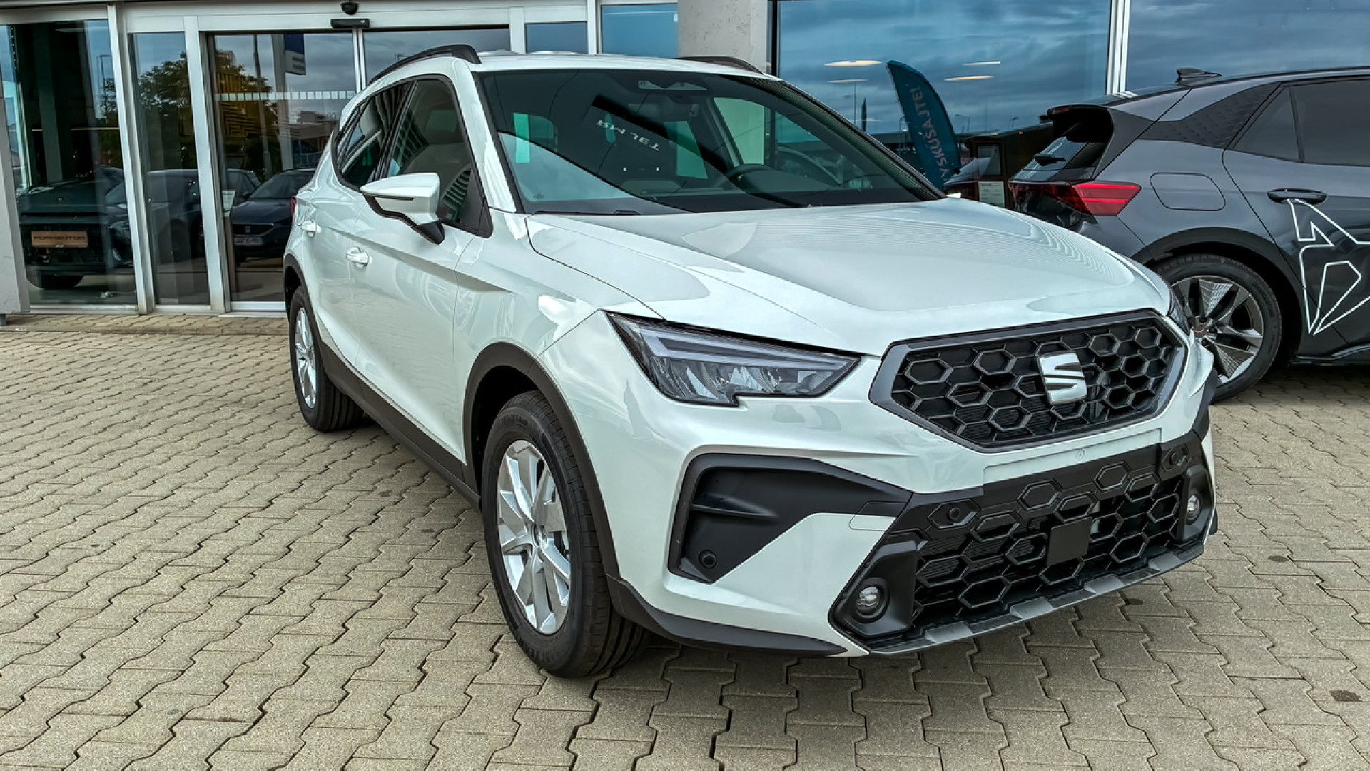 Obrázok Arona FR Max 1,0 TSI 115  7-DSG