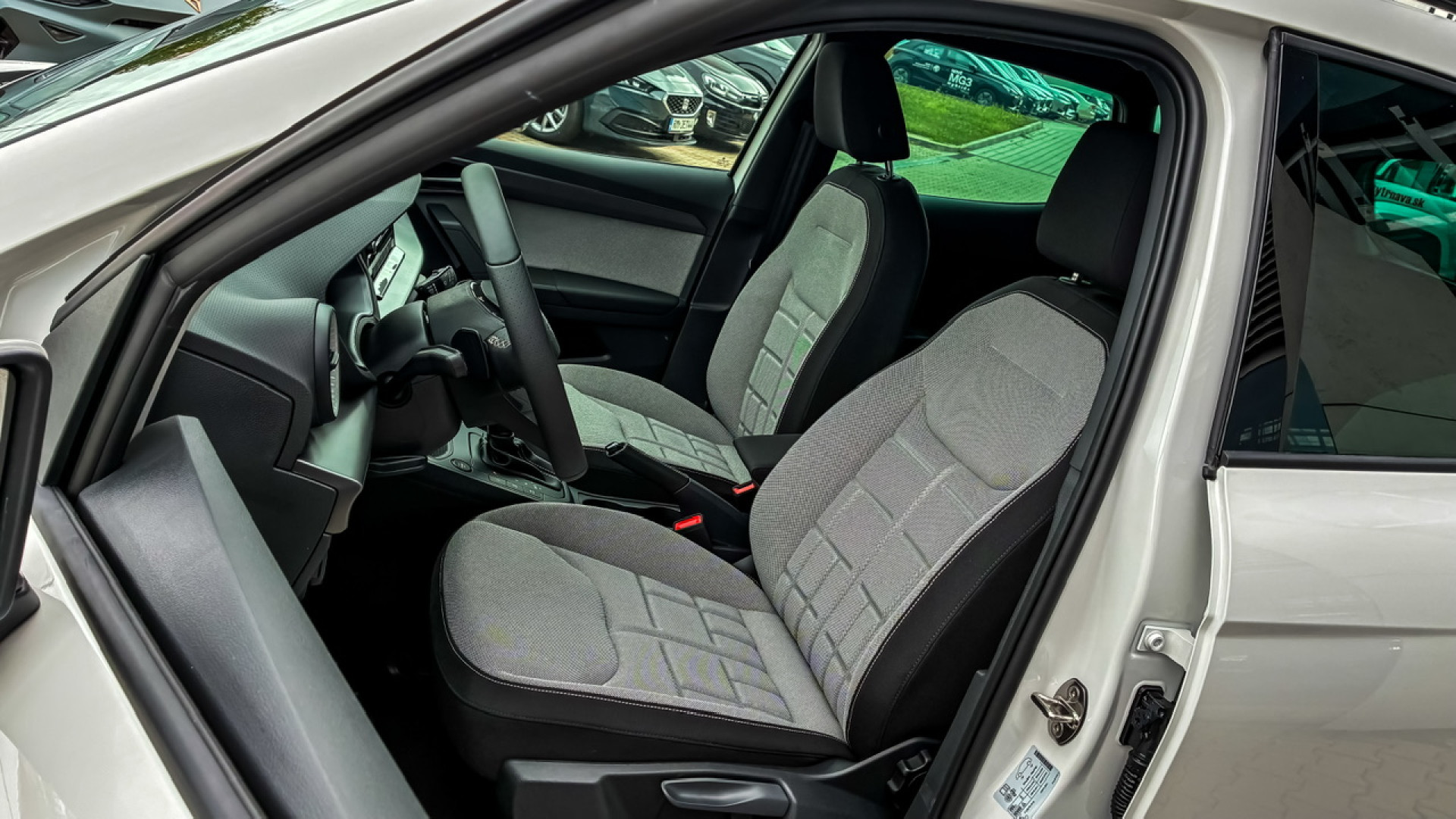Obrázok Arona FR Max 1,0 TSI 115  7-DSG