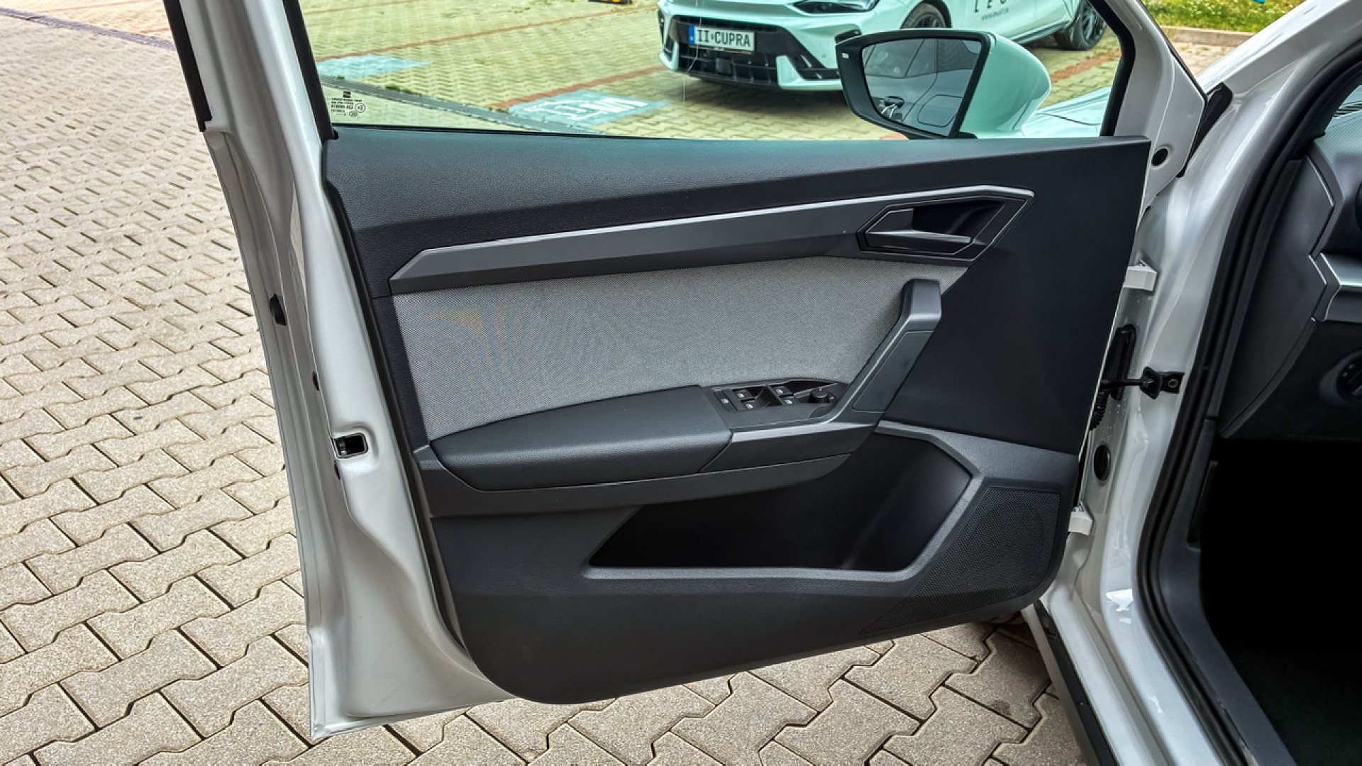 Obrázok Arona FR Max 1,0 TSI 115  7-DSG