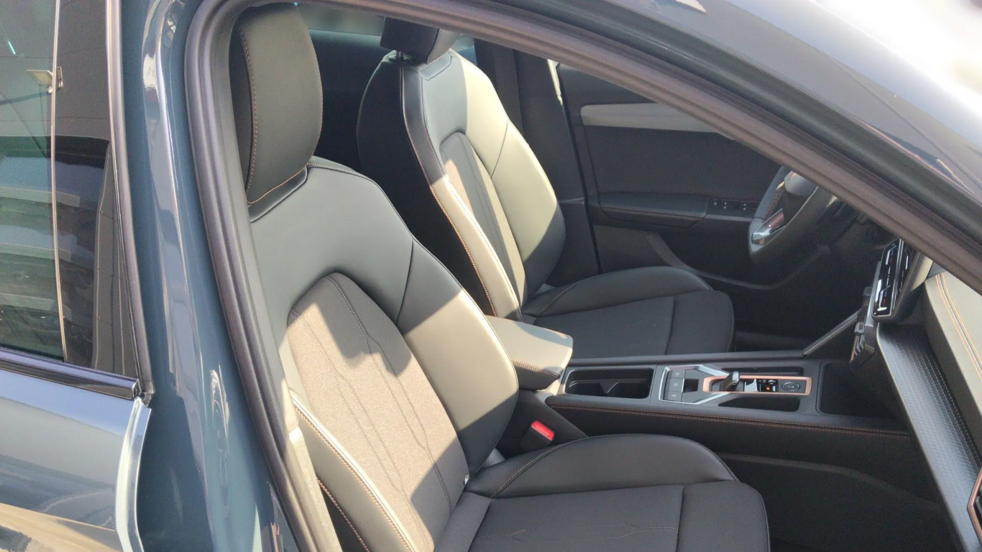 Obrázok CUPRA Formentor 1,5 eTSI 150 7DSG