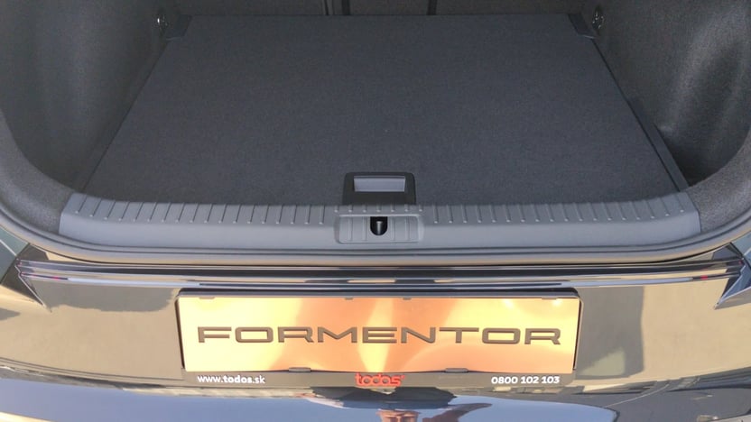 Obrázok CUPRA Formentor 1,5 eTSI 150 7DSG