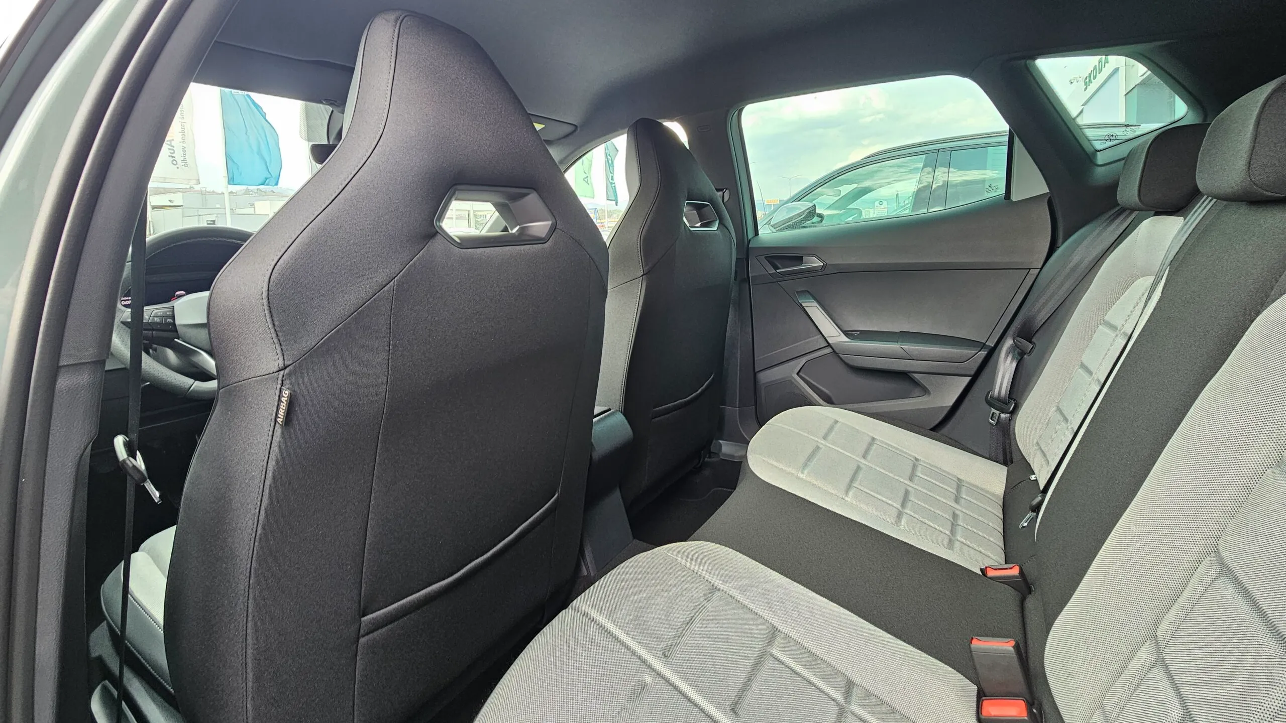 Obrázok Arona FR Max 1,5 TSI 150 EVO  7-DSG