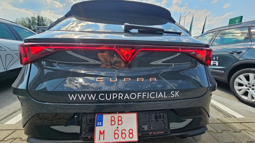Obrázok CUPRA Leon SP 1,5 eTSI 150 7DSG