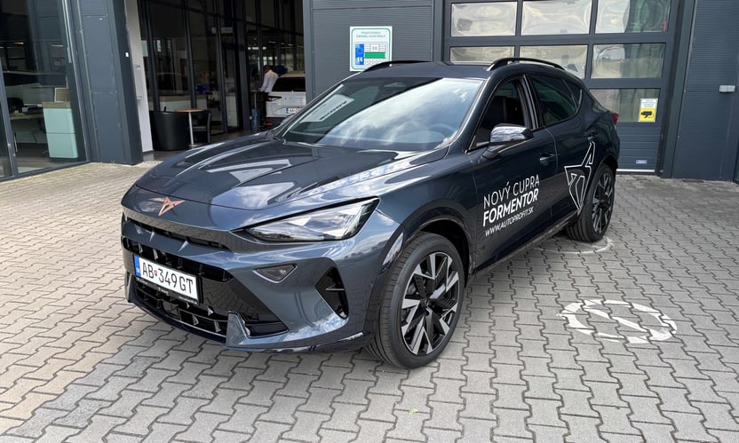 Obrázok CUPRA Formentor 1,5 eTSI 150 7DSG