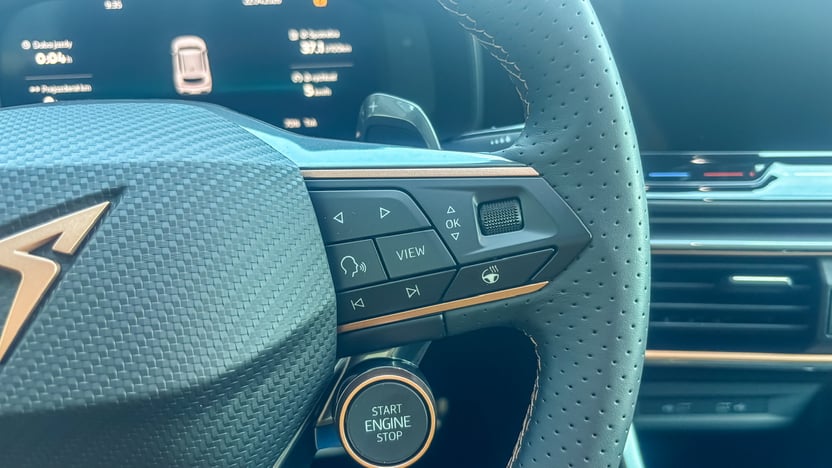 Obrázok CUPRA Formentor 1,5 eTSI 150 7DSG