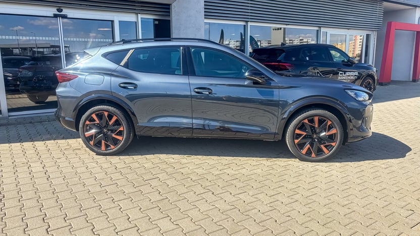 Obrázok CUPRA Formentor 1,5 eTSI 150 7DSG