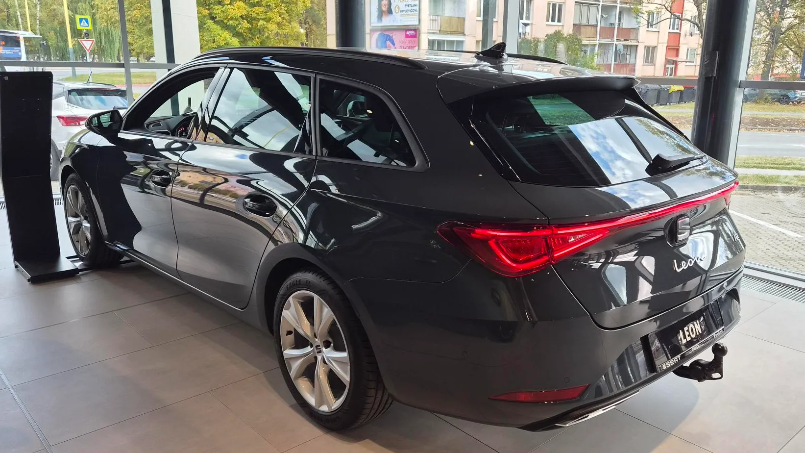 Obrázok Leon SP FR Max+ 1,5 eTSI 150 7DSG