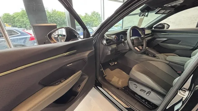 Obrázok CUPRA Terramar 2,0 TSI 204 4D 7DSG