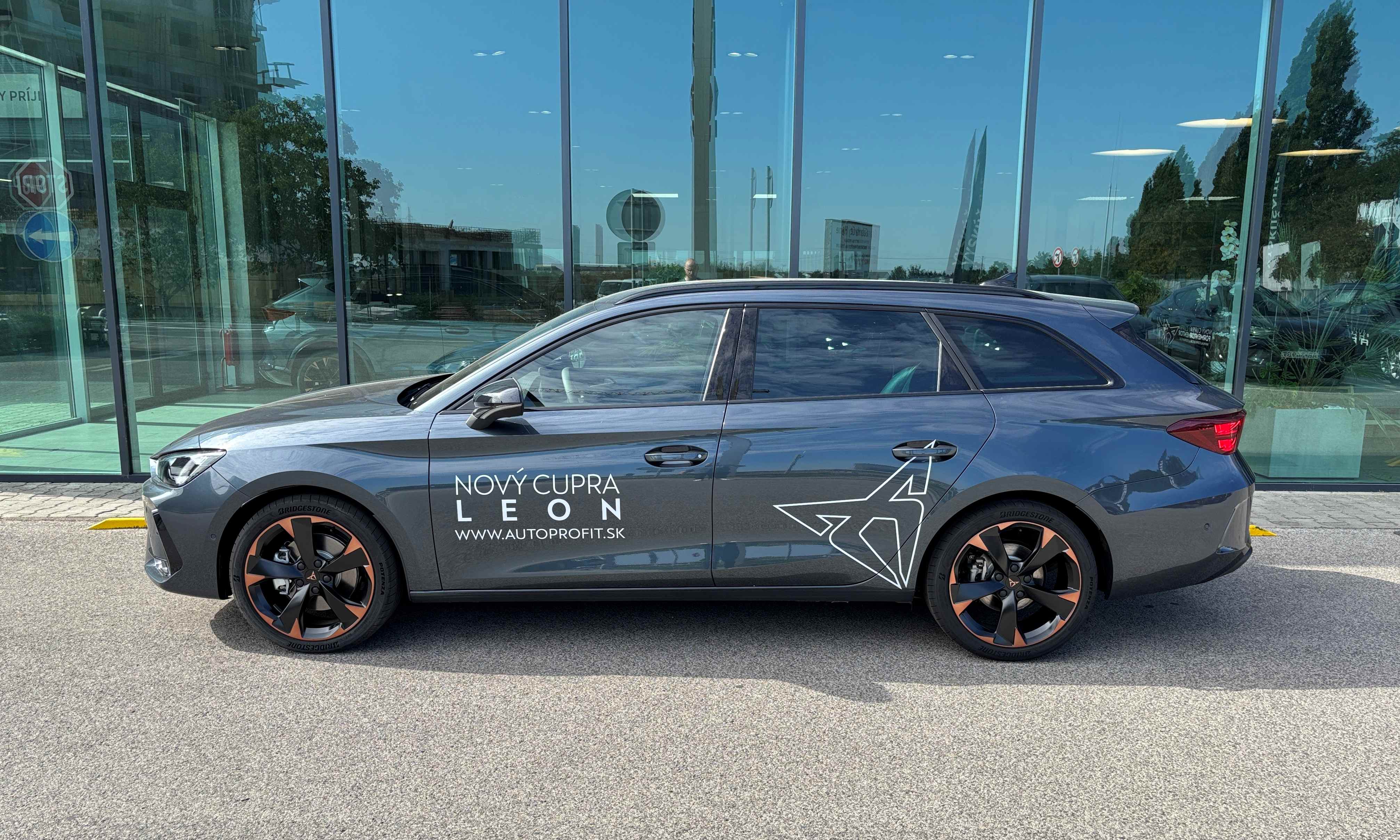 Obrázok CUPRA Leon SP 2,0 TSI 204 4D 7-DSG