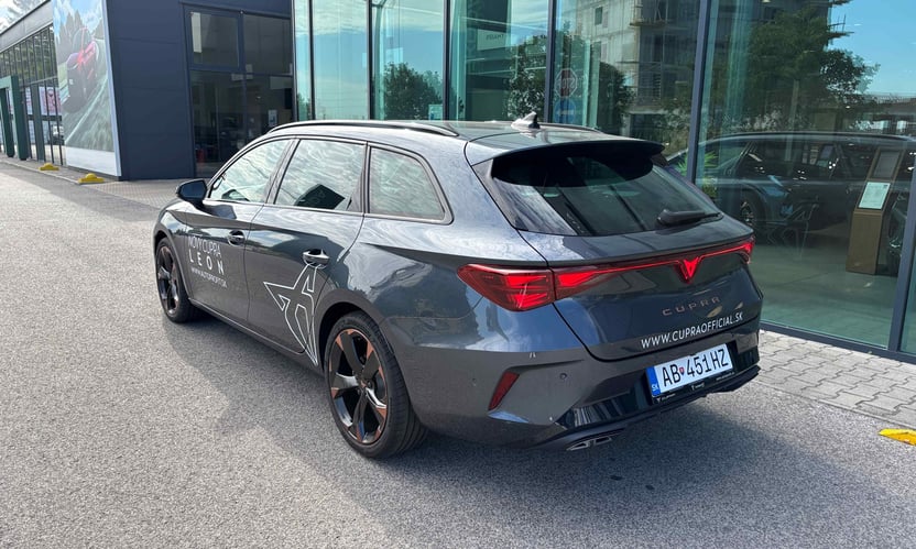 Obrázok CUPRA Leon SP 2,0 TSI 204 4D 7-DSG