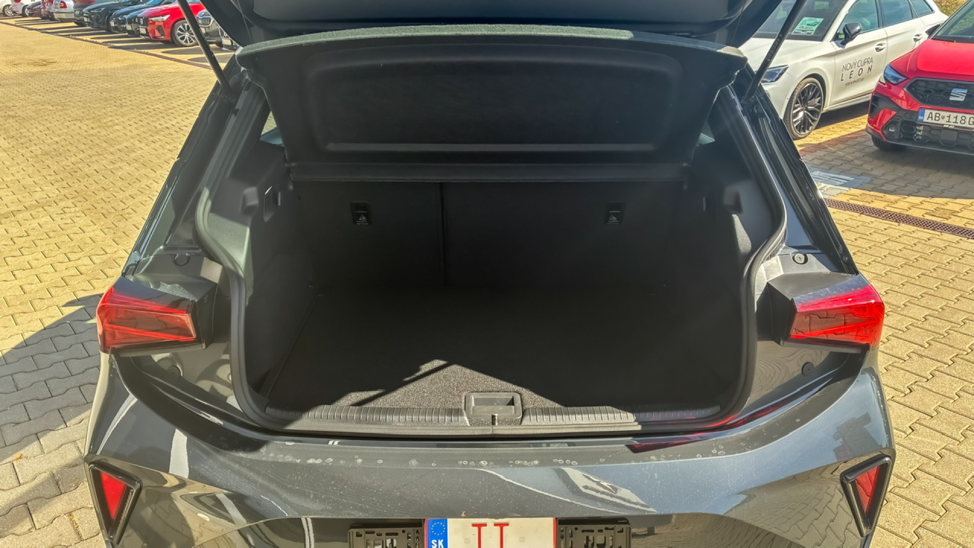 Obrázok CUPRA Born eBoost 190/58