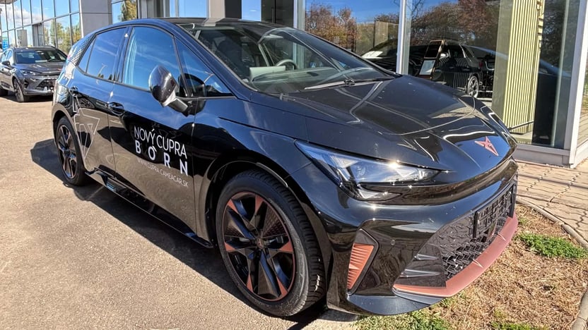 Obrázok CUPRA Born eBoost 190/58