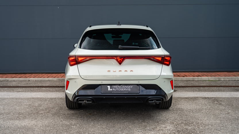 Obrázok CUPRA Leon SP 2,0 TSI 204 4D 7-DSG