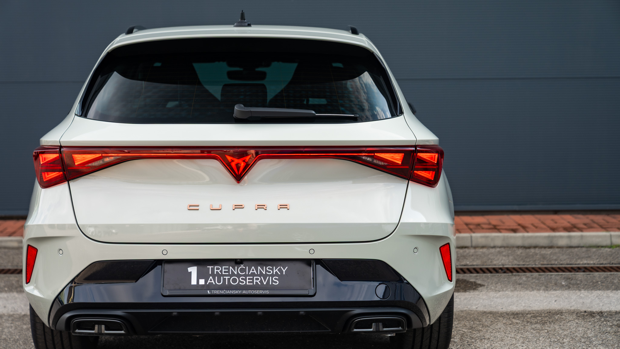 Obrázok CUPRA Leon SP 2,0 TSI 204 4D 7-DSG
