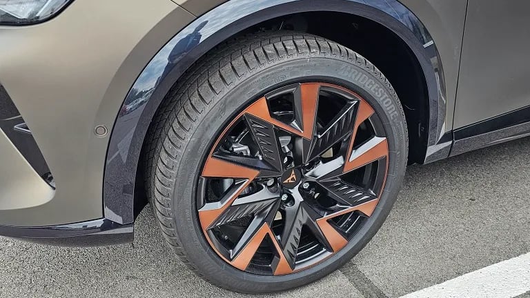 Obrázok CUPRA Formentor 1,5 eTSI 150 7DSG