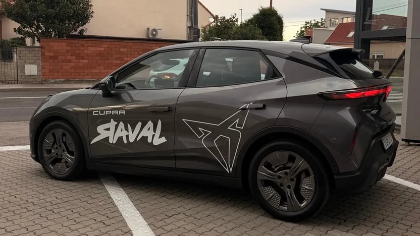 Obrázok CUPRA RAVAL ENDURANCE 210/55