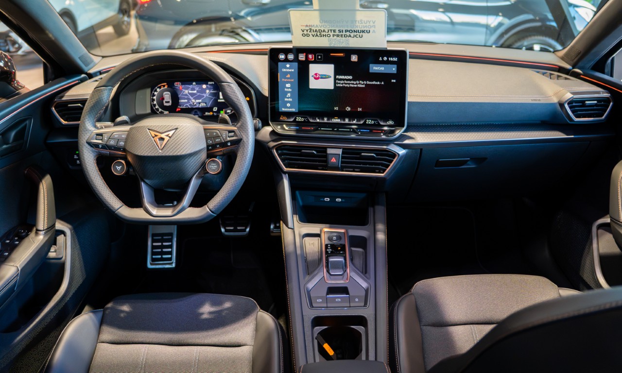 Obrázok CUPRA Leon SP 1,5 eTSI 150 7DSG