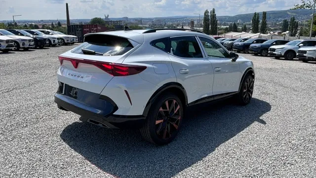 Obrázok CUPRA Formentor 1,5 eTSI 150 7DSG
