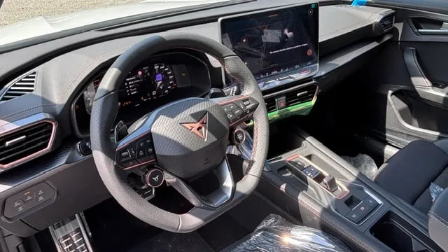 Obrázok CUPRA Formentor 1,5 eTSI 150 7DSG