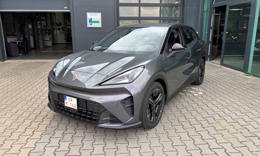 Obrázok CUPRA RAVAL ENDURANCE 210/55