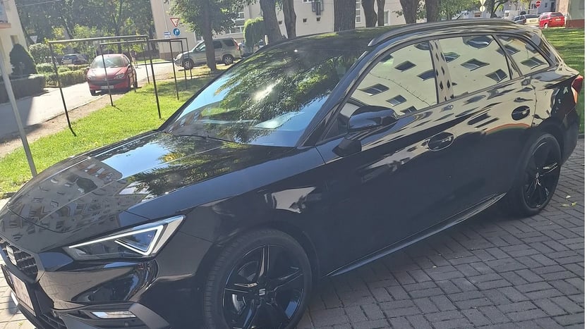 Obrázok Leon SP FR Black+ 1,5 eTSI 150 7DSG
