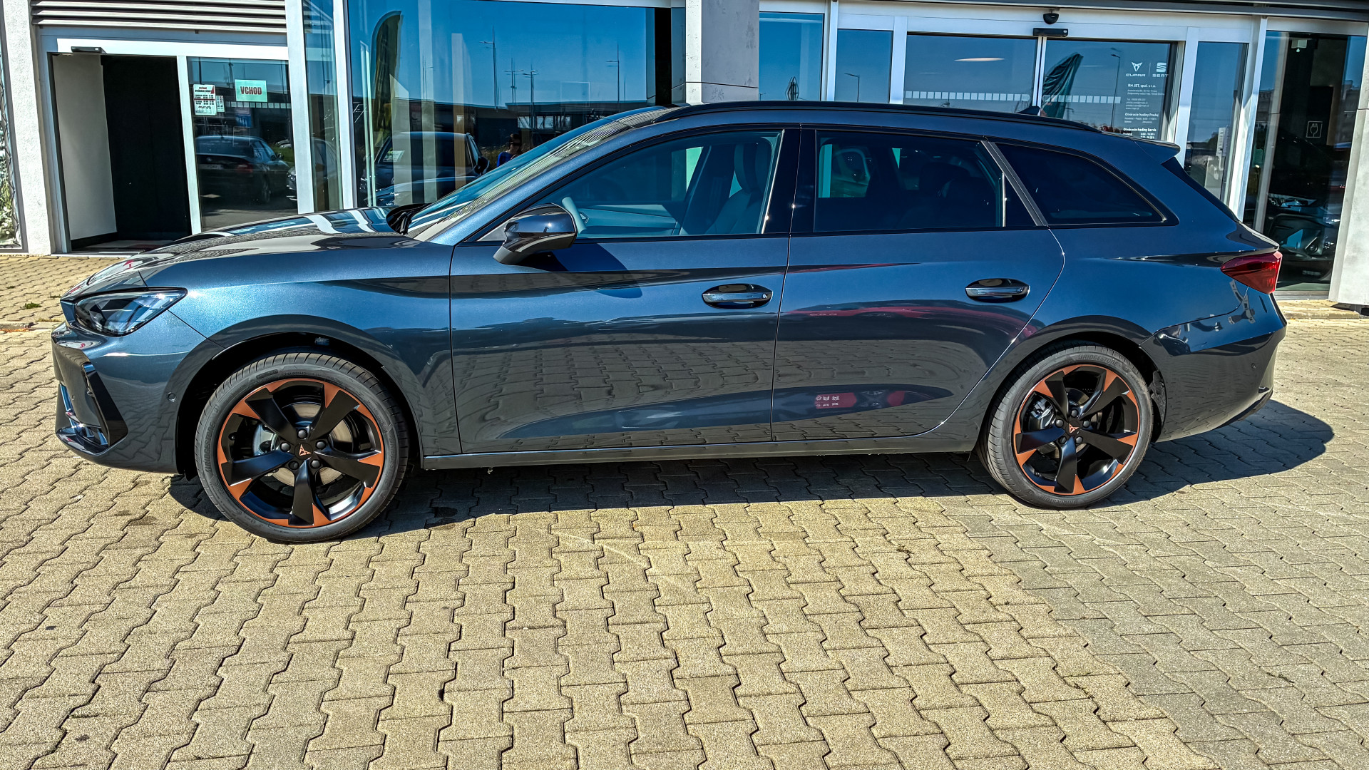 Obrázok CUPRA Leon SP 1,5 eTSI 150 7DSG