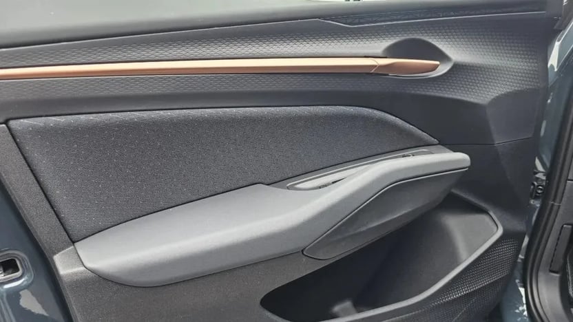 Obrázok CUPRA RAVAL+ 135/38