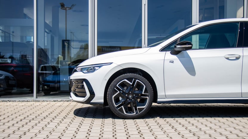 Obrázok Golf R-Line Limited 1.5 eTSI ACT DS7