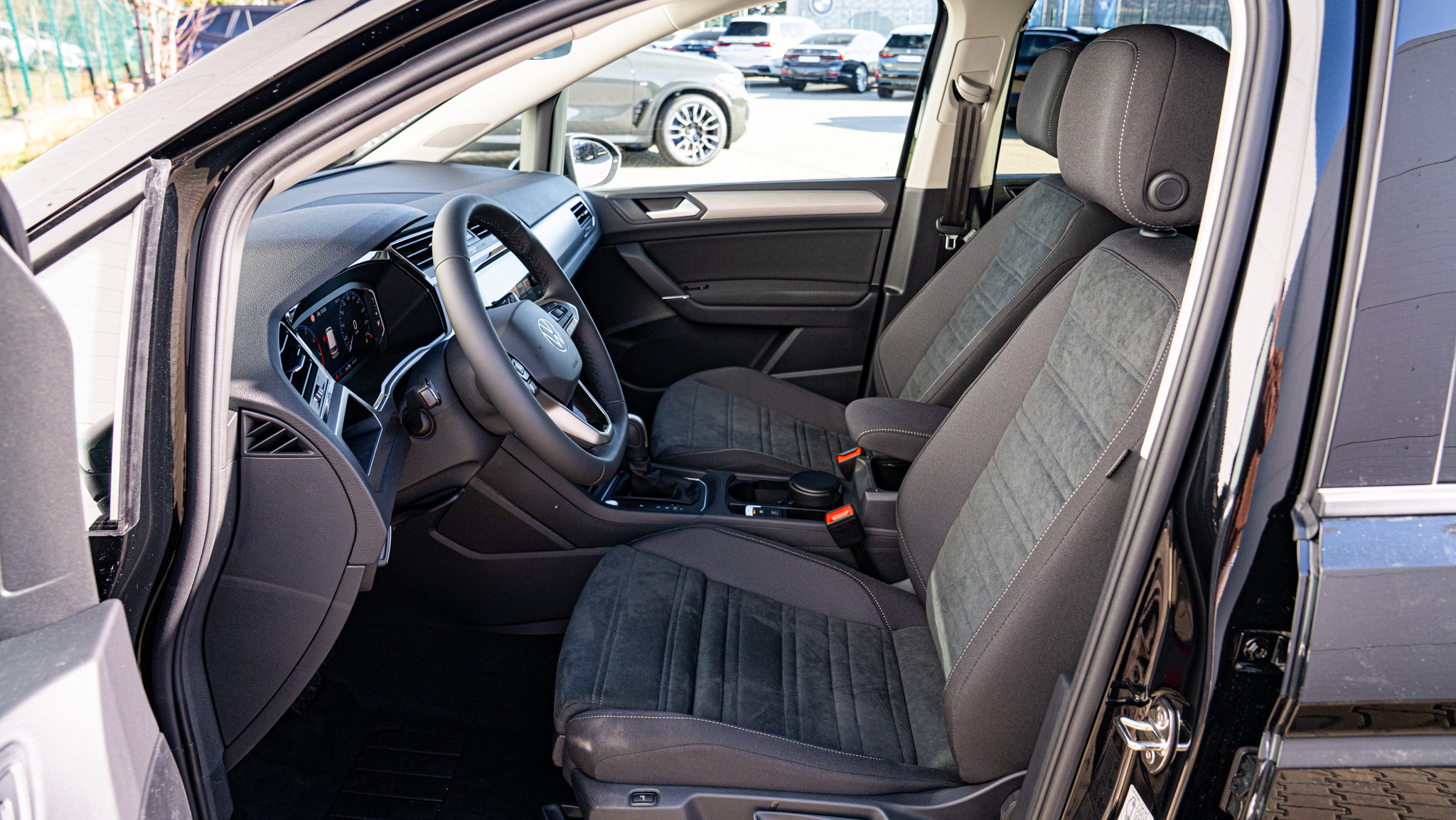 Obrázok Touran Limited 1.5 TSI ACT DS7