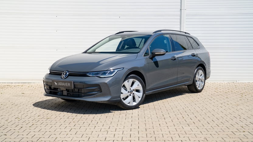Obrázok Golf Variant Limited 1.5 eTSI ACT DS7
